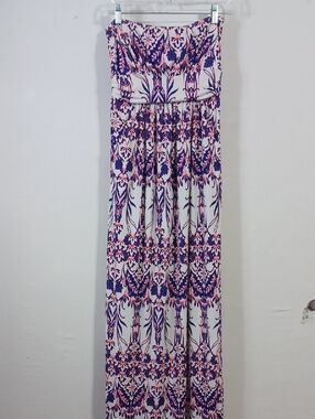 lola Strapless Maxi Dress in White, Purple & Pink Floral Print